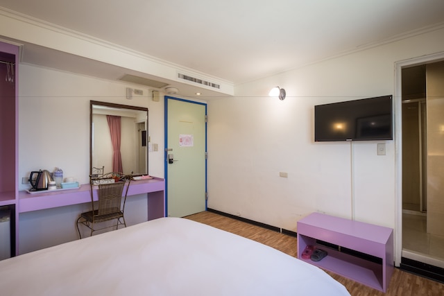 アップル ホテル (蘋果商旅)