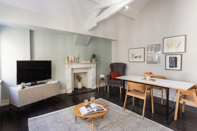 ネイティブ フェンチャーチ