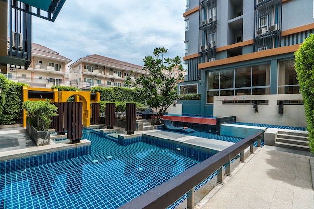 ザ グラス サービススイーツ バイ アット マインド