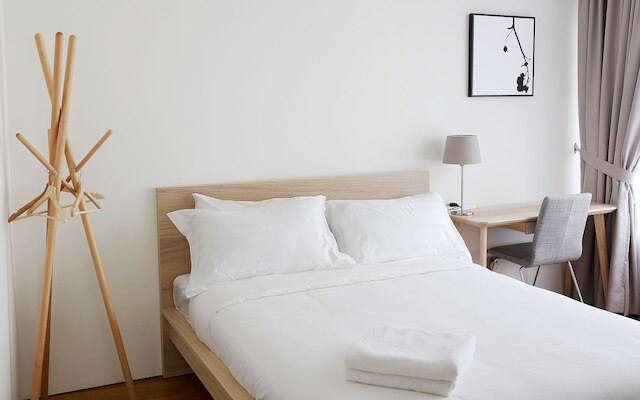 ヴォーテクス スイート KLCC、アダリス