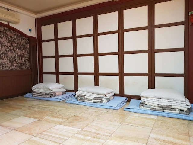 プラス モーテル