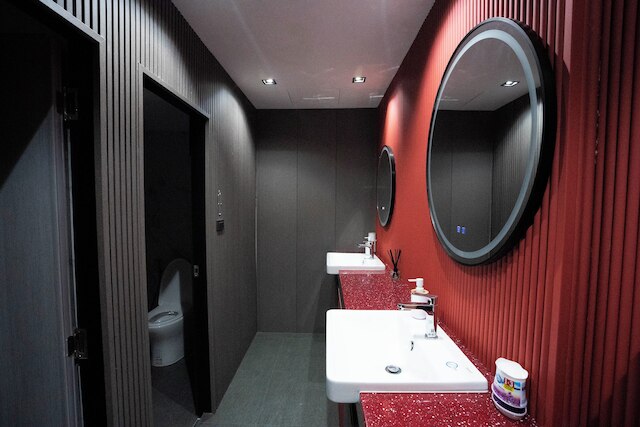 インフィニット ホテル アット ラチャダー