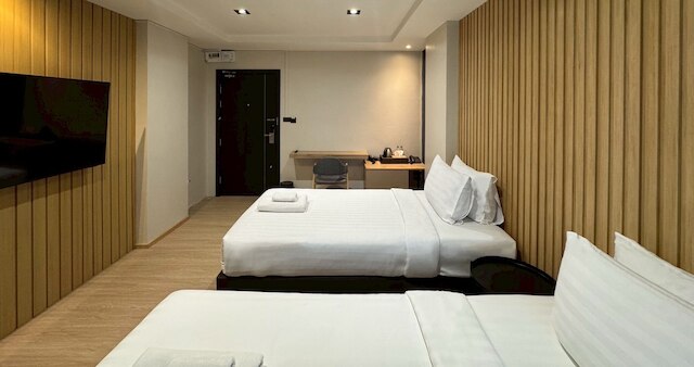 インフィニット ホテル アット ラチャダー