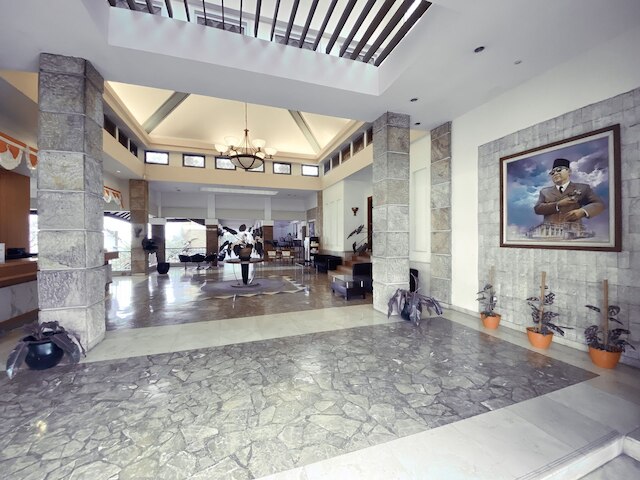 デ ニングラット トパス ガレリア