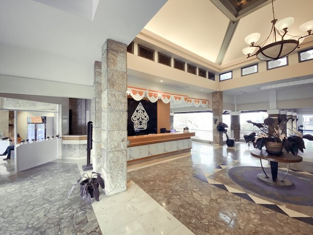 デ ニングラット トパス ガレリア