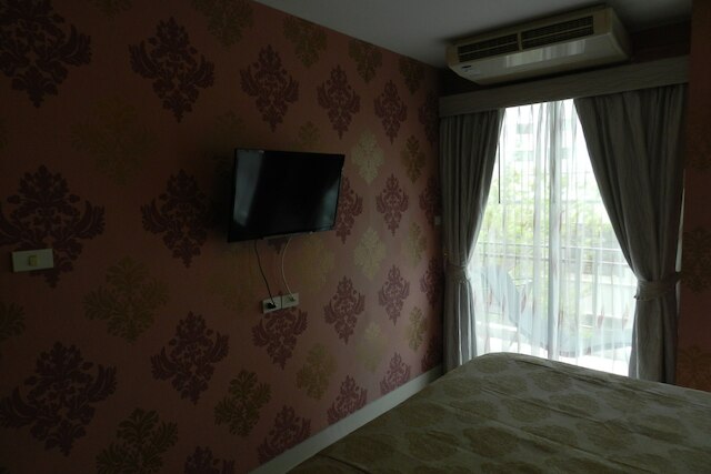 アパートメンツ アレックス グループ ネオコンド パタヤ