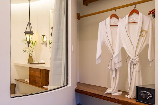 メッタ レジデンス & スパ