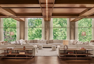 パブリック イアン シュレーガー ホテル