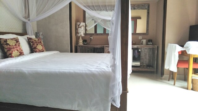 グリヤ スリウェダリ