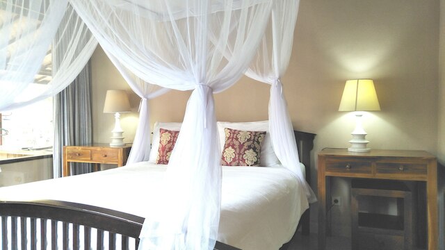 グリヤ スリウェダリ