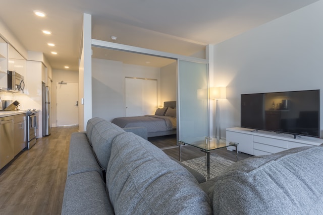 ドミチル スイーツ アット マーク オン エイス