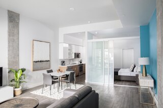 ドミチル スイーツ アット マーク オン エイス