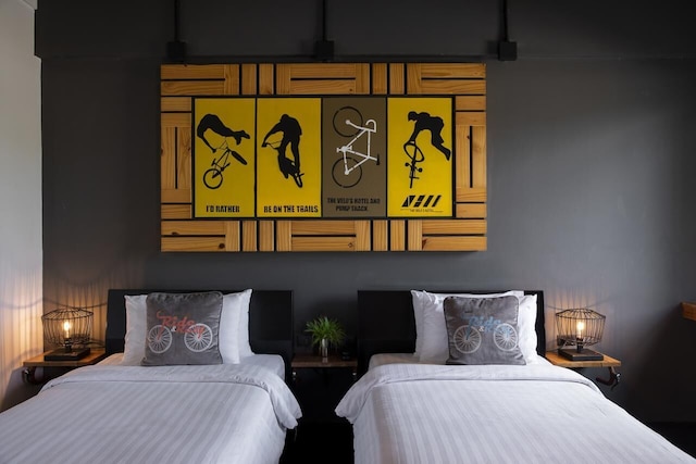 ザ ヴェロズ ホテル & BMX ポンプ トラック