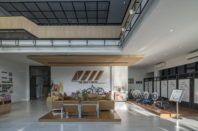 ザ ヴェロズ ホテル & BMX ポンプ トラック