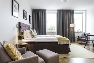 ビズ アパートメント ソルナ