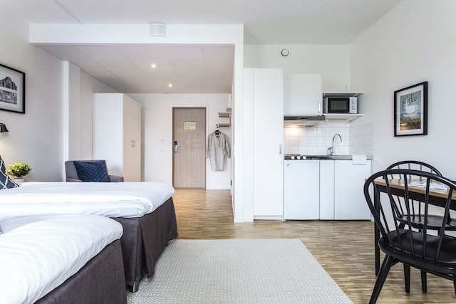 ビズ アパートメント ソルナ