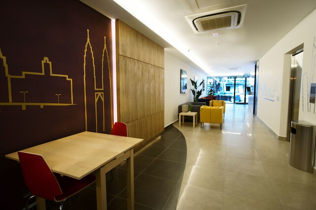 シティ エッジ ホテル