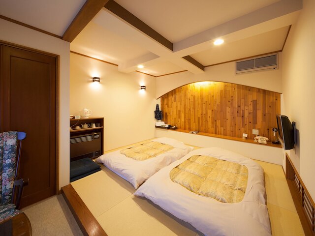 山の旅舎 中尾平