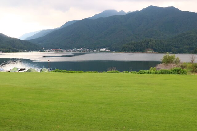 ホテル & レストラン イエスタディ