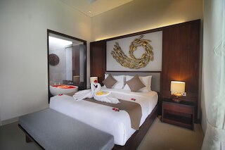 スダー ヴィラ バリ バイクバイク