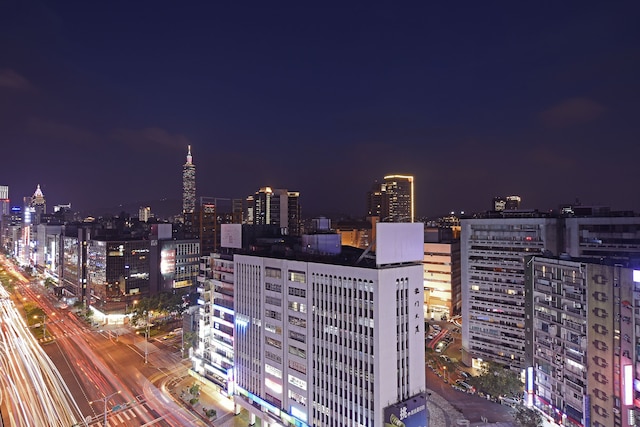 イースティン台北ホテル (怡品商旅)