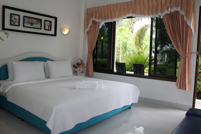 ホワイト エレファント リゾート