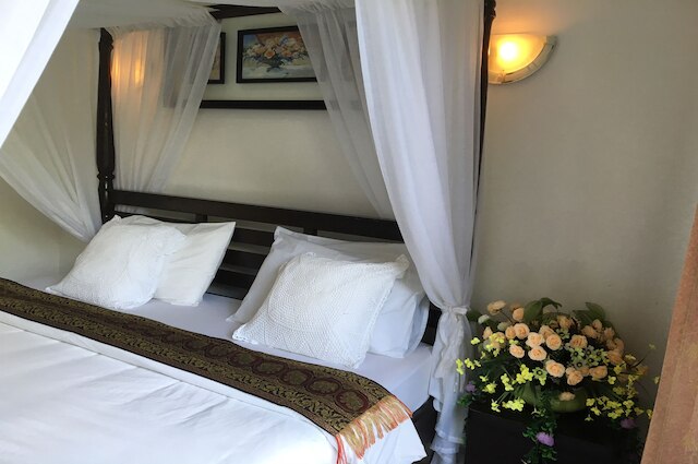 ホワイト エレファント リゾート