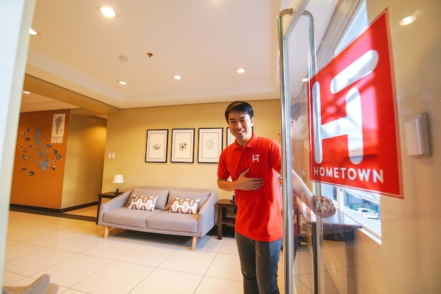 ホームタウン ホテル マカティ - エドサ