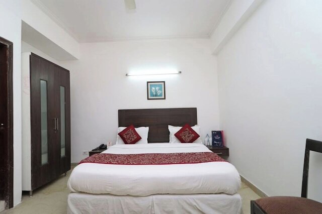 ホテル ジャシュン イン ニア アポロ ホスピタル、デリー