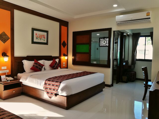 ムホンサ ホテル