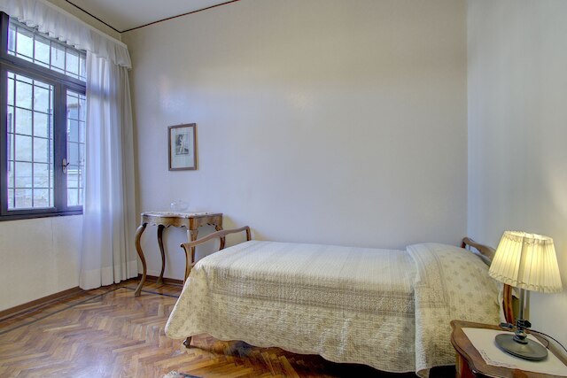 ラボソ・グランド9窓