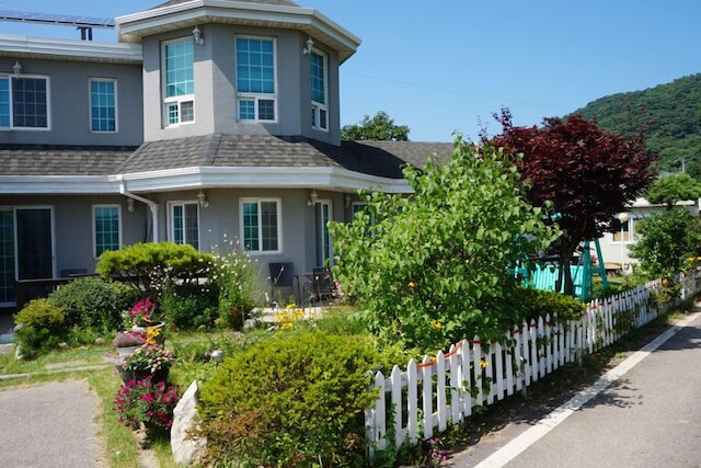 カンファ ガミルナハル ペンション