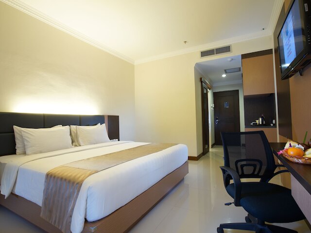 ドセノパティ マリオボロ グランド ホテル