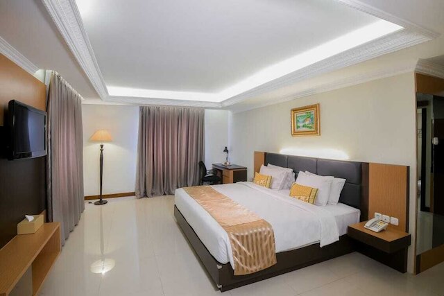 ドセノパティ マリオボロ グランド ホテル