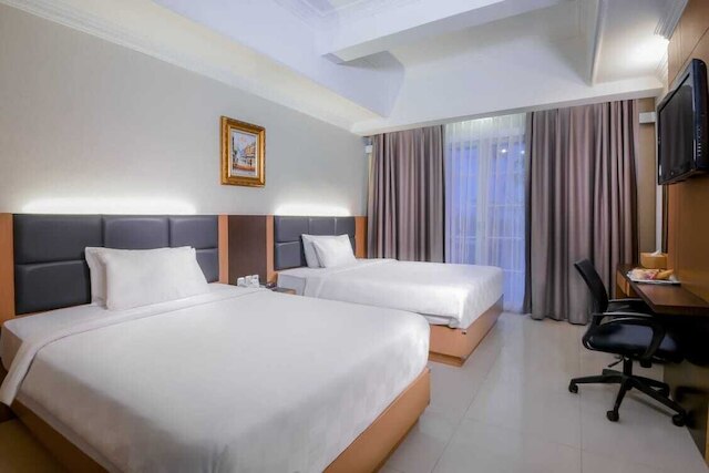 ドセノパティ マリオボロ グランド ホテル