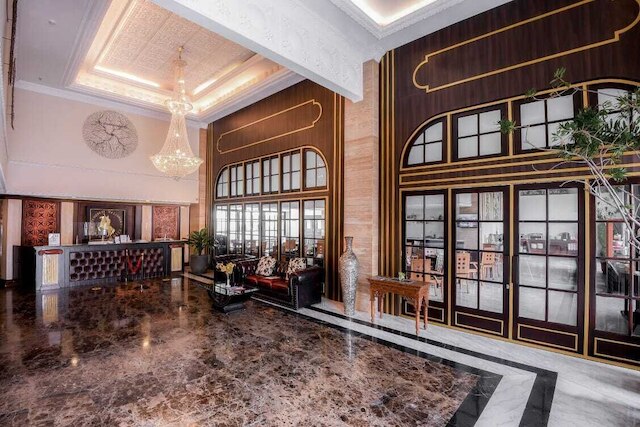 ドセノパティ マリオボロ グランド ホテル