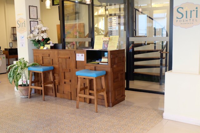 シリ ポッシュテル バンコク