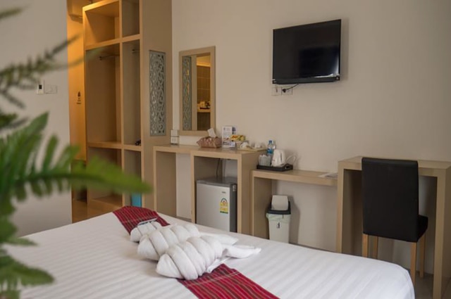 クリスタル ノンカイ ホテル