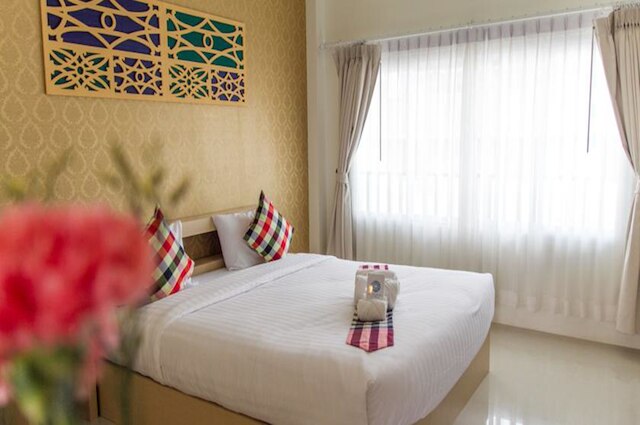 クリスタル ノンカイ ホテル