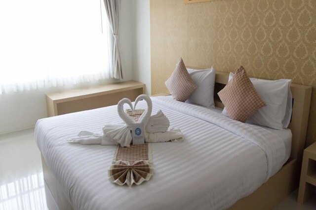 クリスタル ノンカイ ホテル