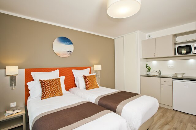 レジドホーム パリ ローザ パーク