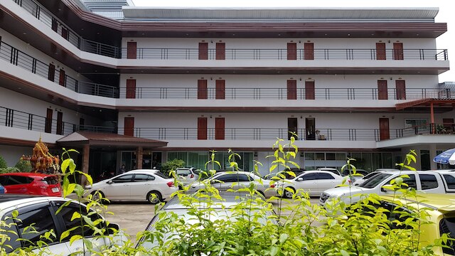 グランド パーフェクト アパートメント