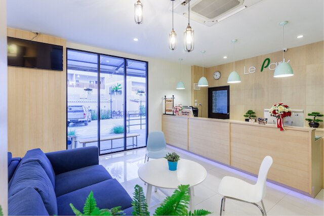 ル パークホテル