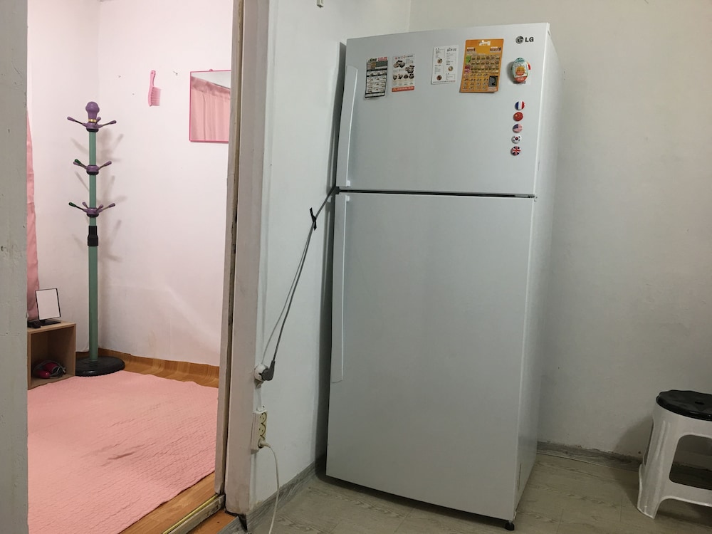 MK ゲスト ハウス - ホステル