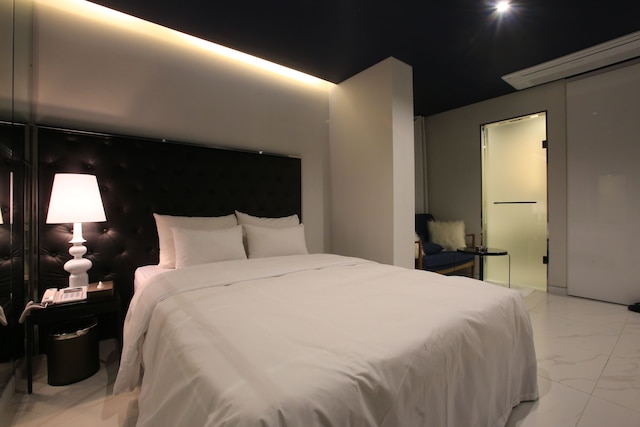 ホテル スター プレミア ヨクサム