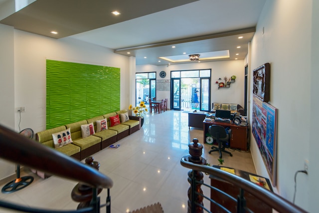 ビズ ハウス ホームステイ