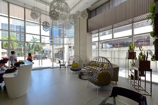 カレンシー サービスド スイーツ