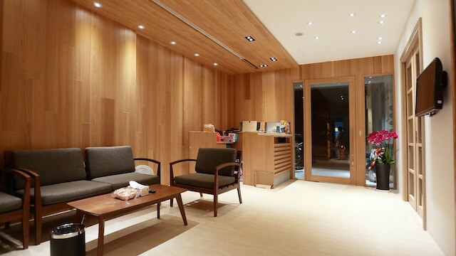 ステーション 100 m B&B (車站 100 米民宿)