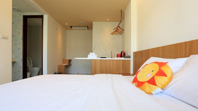 ステーション 100 m B&B (車站 100 米民宿)