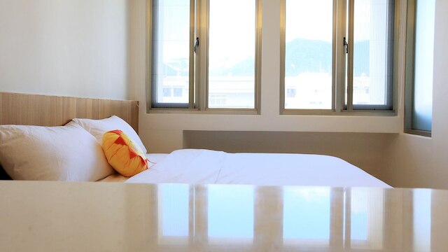 ステーション 100 m B&B (車站 100 米民宿)